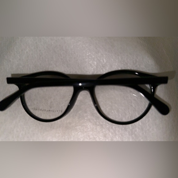 Black glasses - Picture 2 of 2
